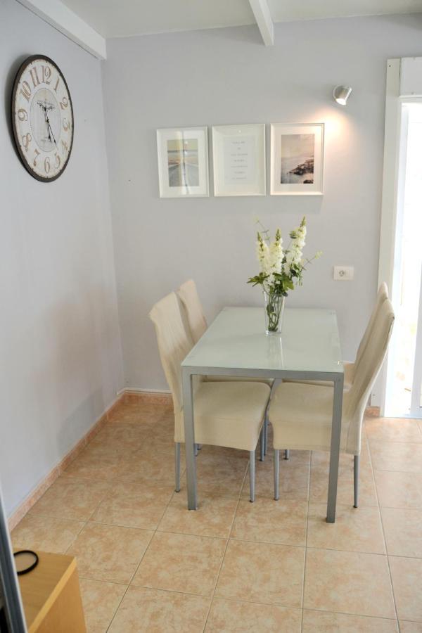 Appartement Atico En El Corazon De Santa Cruz/ Cozy Penthouse Extérieur photo